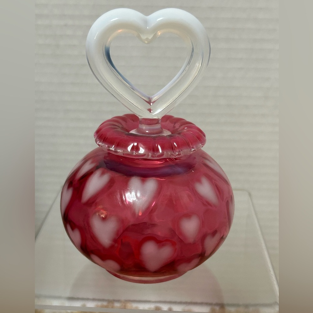 Fenton Heart Perfume Bottle With Heart Stopper.Vintage 1994 # 2760 CR. Tags/Box